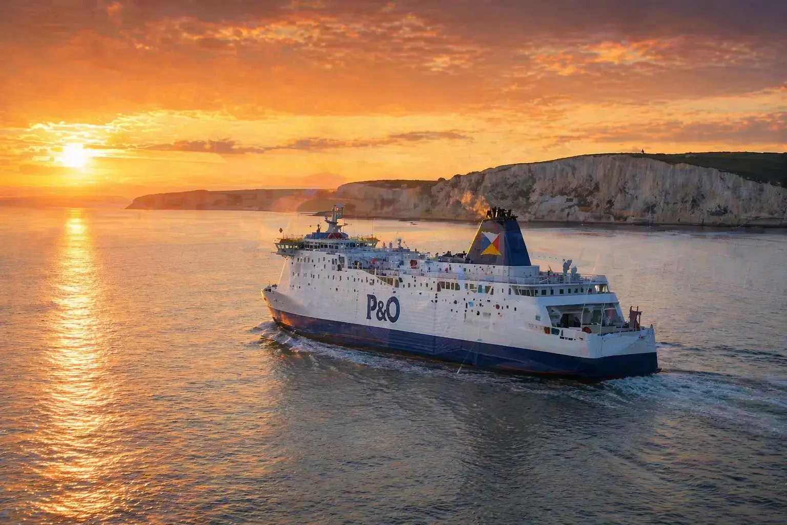 Ferry vs Eurotunnel Guide